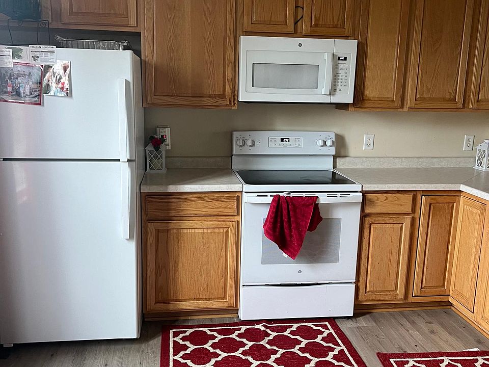 2nd image of 13931 Ironstone Ter NW