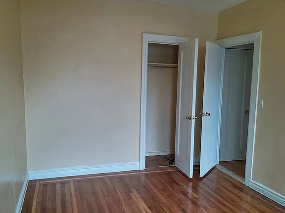 3rd image of 1970 Walton Ave APT 5C