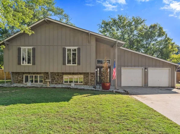 2712 Fairway Dr, Independence, KS 67301