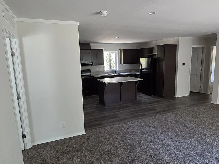 21531 E Hideaway Ln — Photo 3