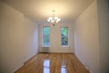 Rented by Metropolitan Realty