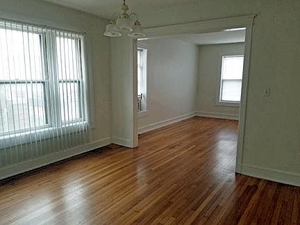2nd image of 1815 E 136th St APT 1W