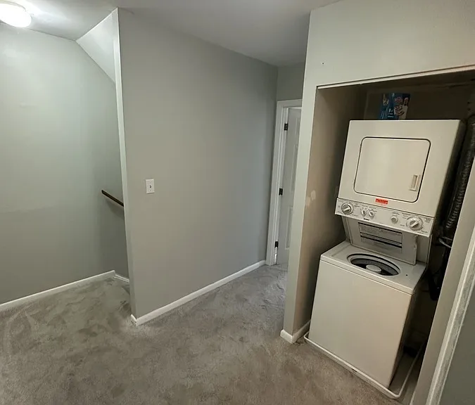 8216 Shady Spring Dr — Photo 12