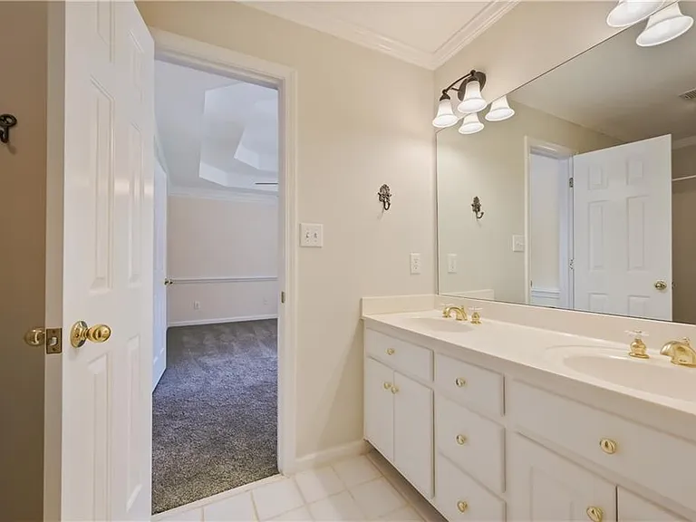 1792 Bristol Farms Ct — Photo 38