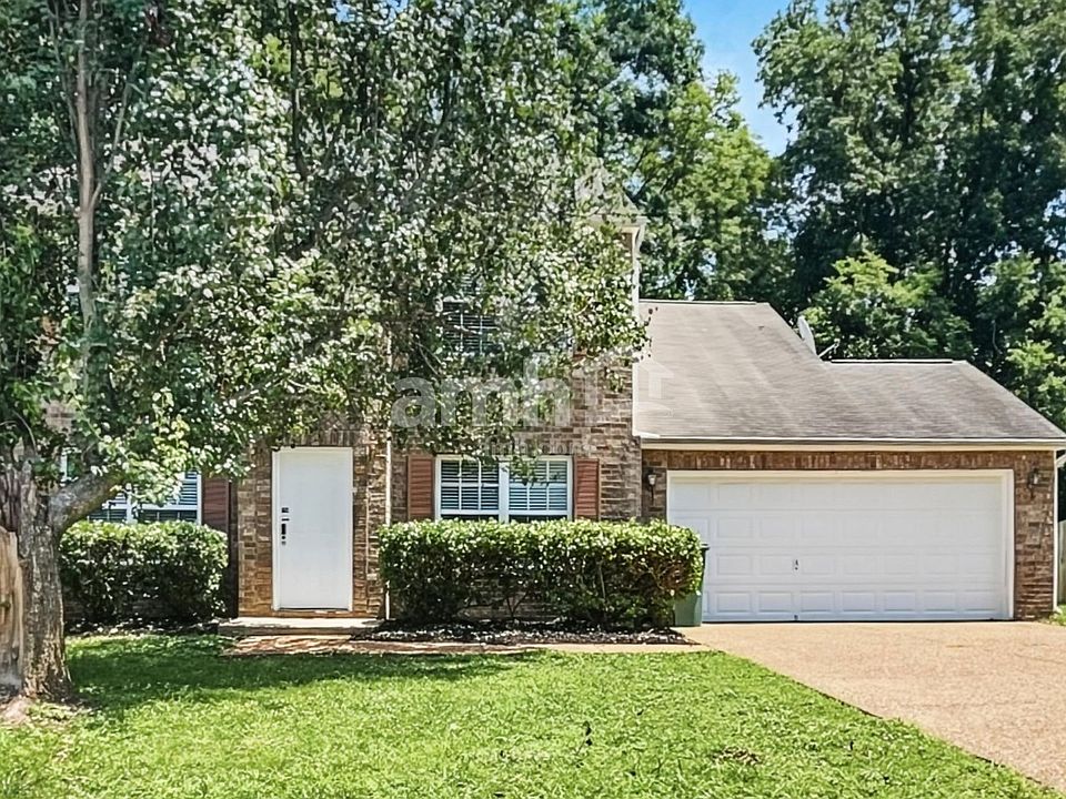 1st image of 8028 Meadowview Ln