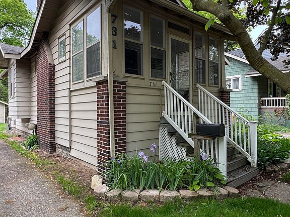 2nd image of 731 Gardenia Ave
