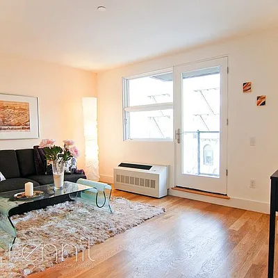 Rented by Rennit Inc. | media 38