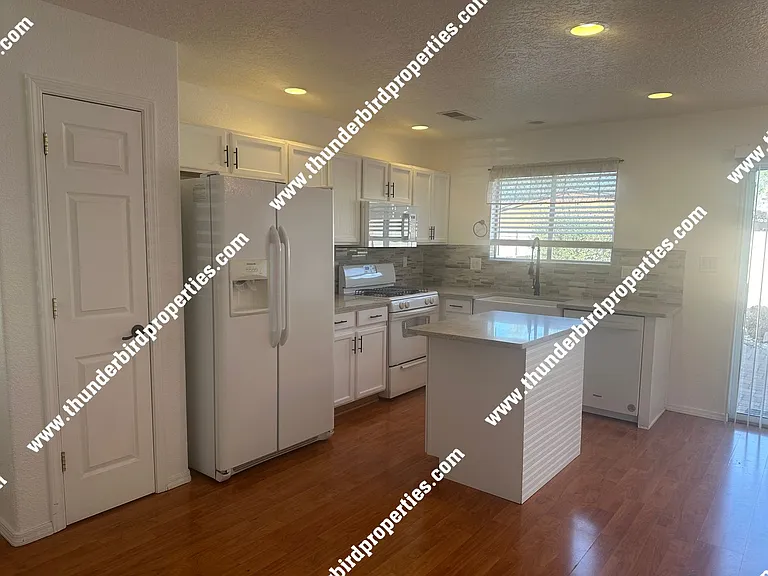10935 Jicama Way SE — Photo 1
