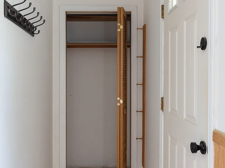 12 Brickyard Rd #12 — Photo 3
