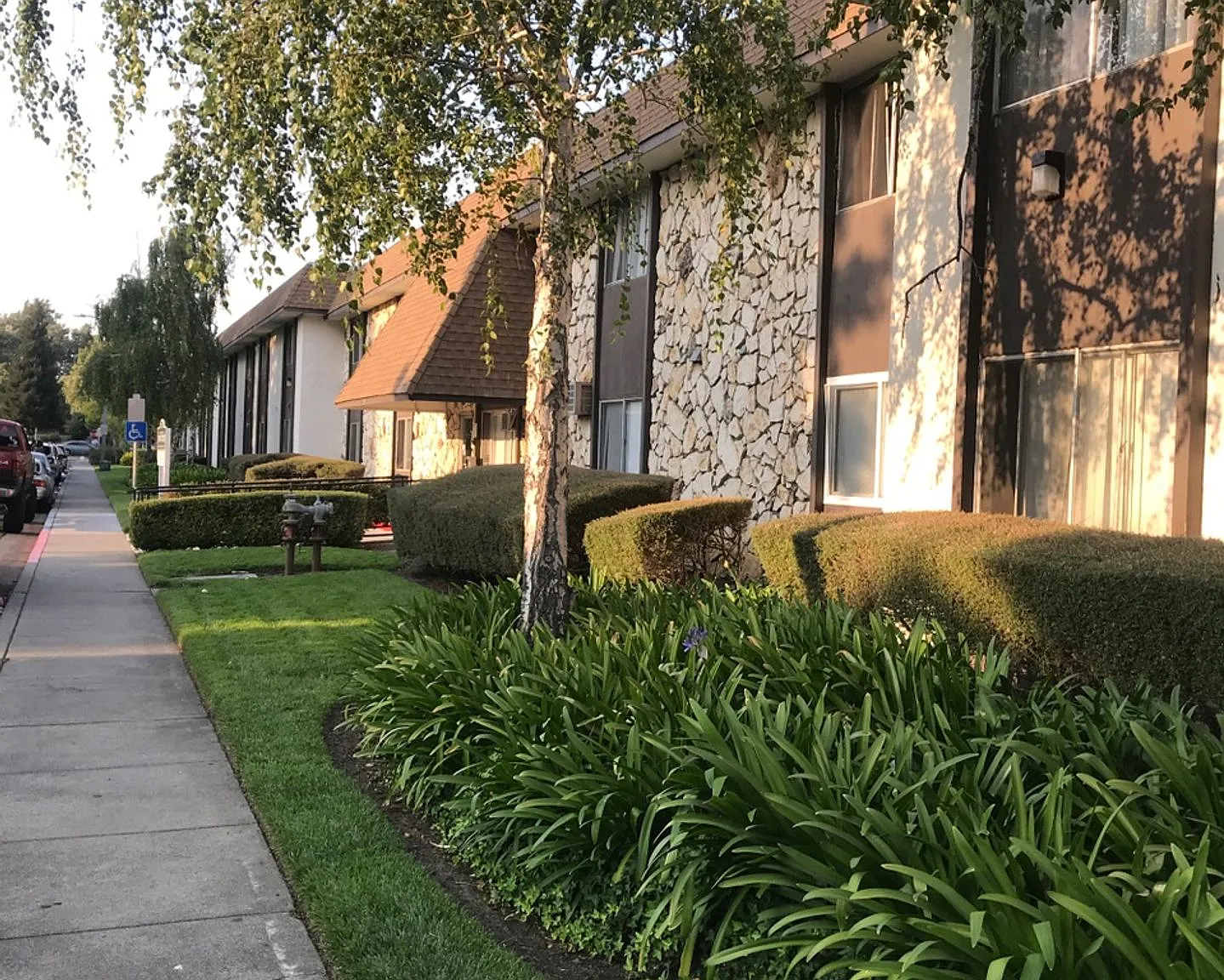 Fairfield Heights Apartments — Photo 3