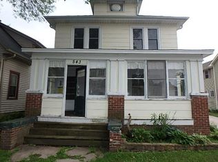 543 Elizabeth St, Waukesha, WI 53186