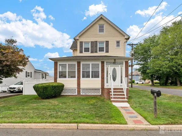 50 Riverview Ave, Edison, NJ 08817