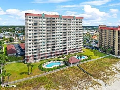 3rd image of 6609 Thomas Dr Unit 804