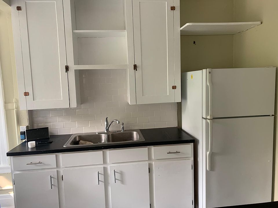 1st image of 201 Linwood Ave APT 5