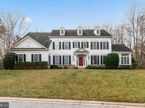 5 Little Falls Ct, Parkton, MD 21120