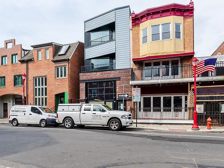 125 South Street — Photo 23
