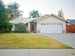 2600 Violet Ct, Bakersfield, CA 93308