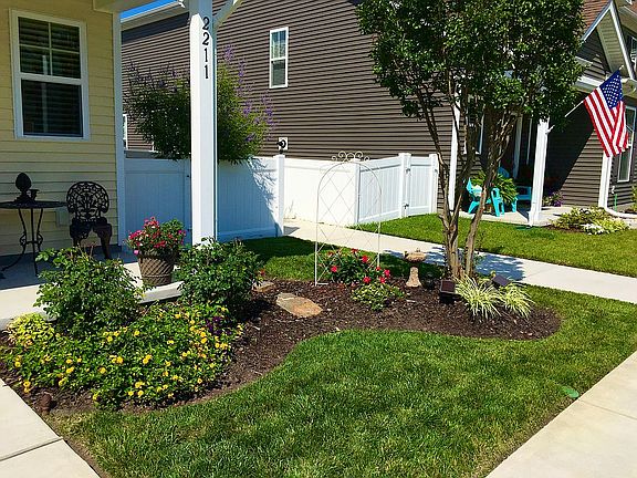 4th image of 2211 Martlet Ln