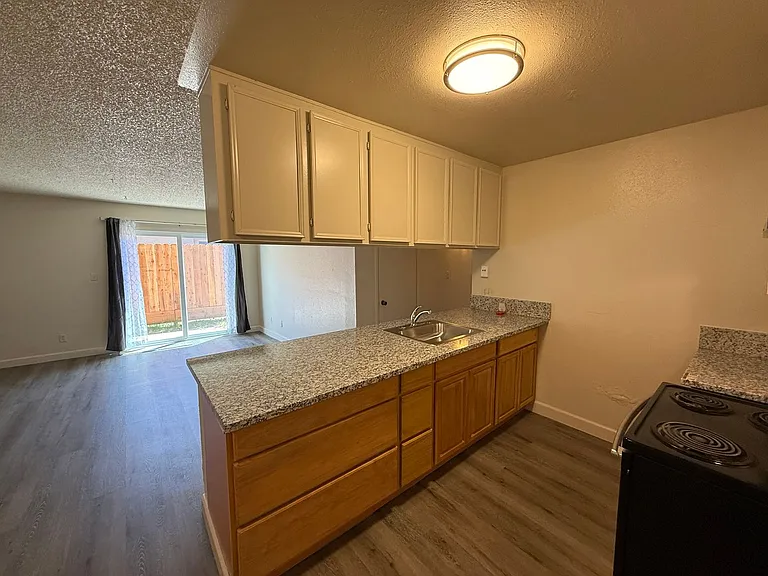 1713 Randazzo Ave — Photo 10