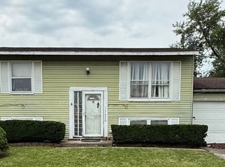 17620 S Central Park Ave, Country Club Hills, IL 60478
