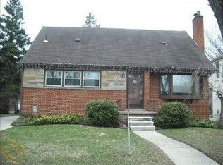 10825 Kingston Ave, Huntington Woods, MI