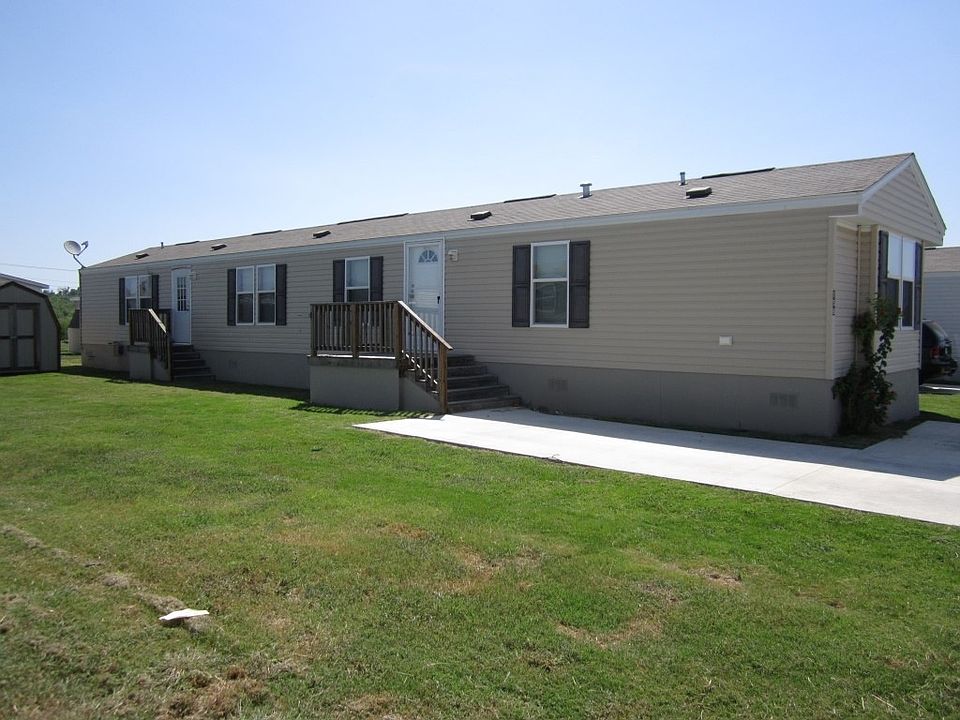 1st image of 156 Coral Ln