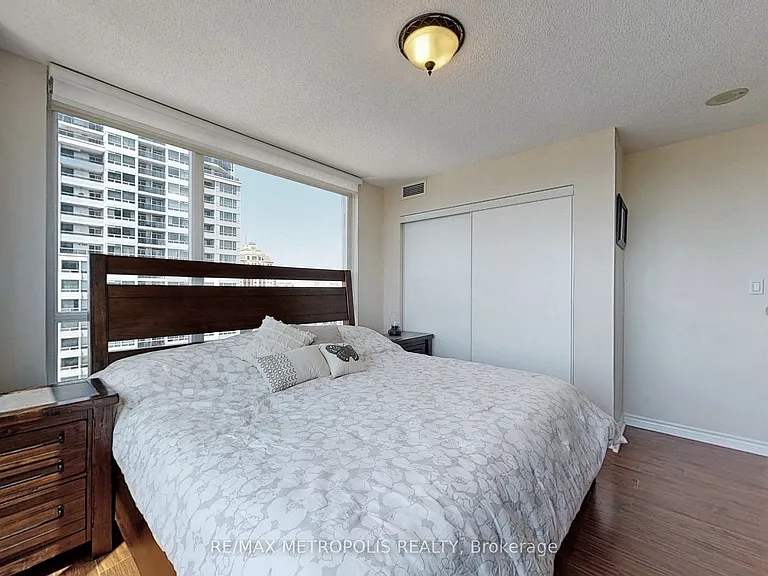 3 Rean Dr #1312 — Photo 17