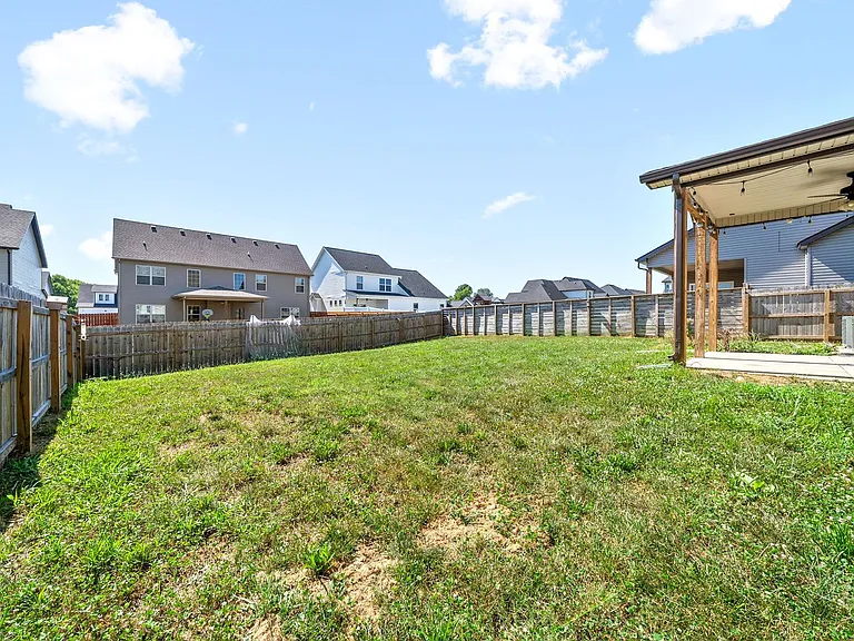 205 Elwell Rd — Photo 32