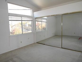 3rd image of 5562 Rightwood Way