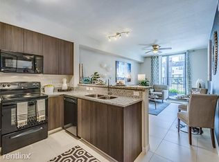 2101 SW 67th Ave, West Miami, FL 33155