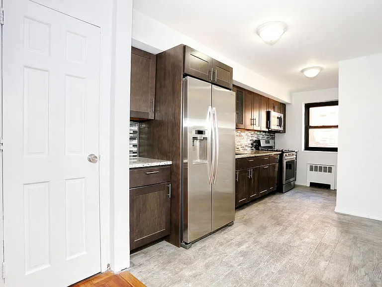 208 Anderson St #S4F — Photo 4