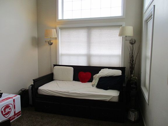 2nd image of 1451 Brittania Way