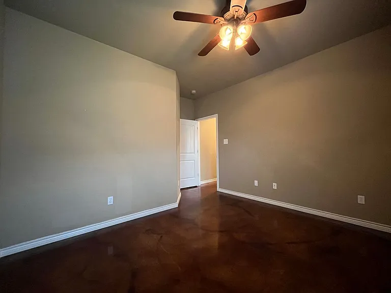 3124 Silver Saddle Dr — Photo 21