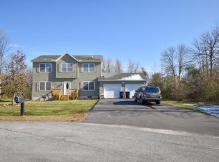 5 Audrey Ln, Peru, NY 12972