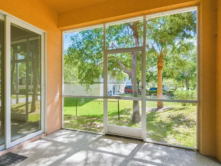 1405 Ridge Ter — Photo 26
