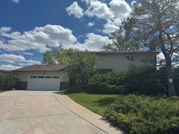 1260 Terri Ln, Wray, CO 80758