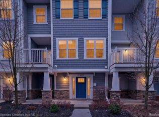 2683 Harvard Rd, Berkley, MI 48072