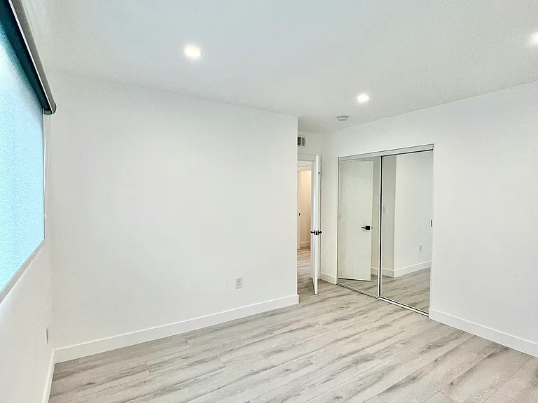 2034 S Garth Ave #1 — Photo 8