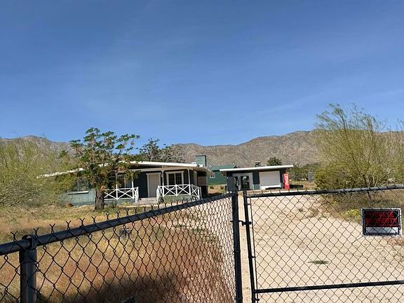 3rd image of 50988 Canyon Rd