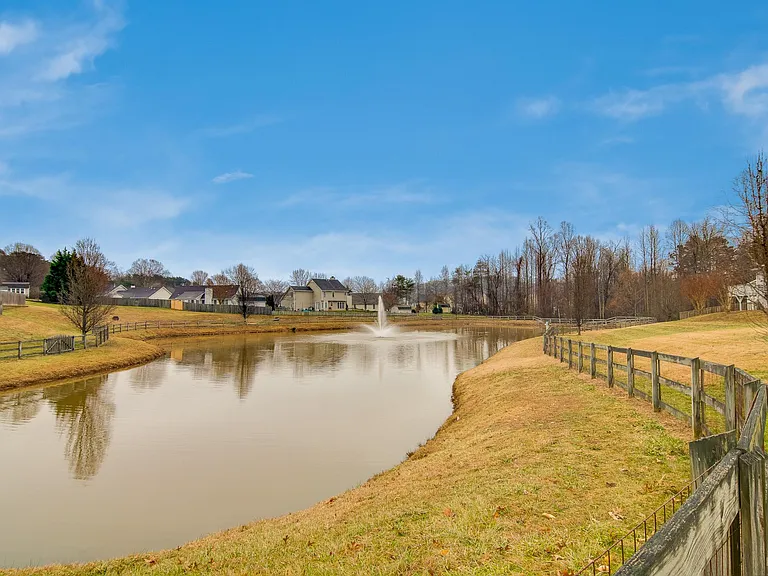 5803 Broadleaf Rd — Photo 28