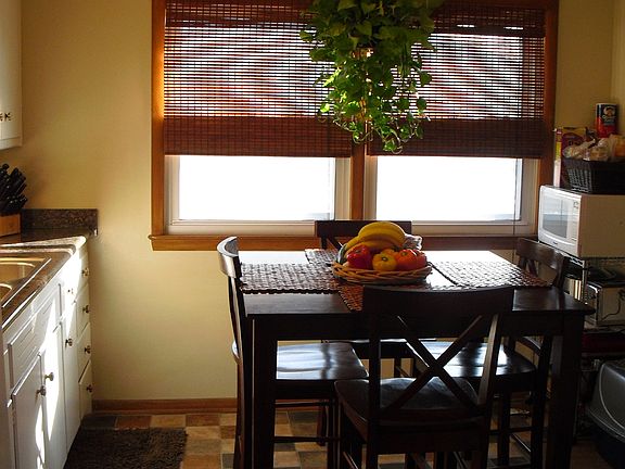 Upper unit kitchen