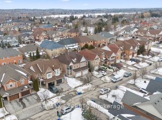 62 Colonial Cres, Richmond Hill, ON L4E3X3
