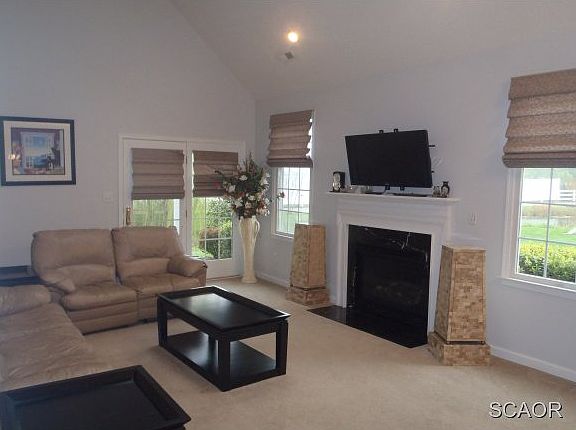 4th image of 17255 S Mill Ln #184