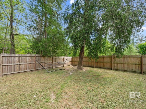 18750 Highland Dr, Fairhope, AL 36532