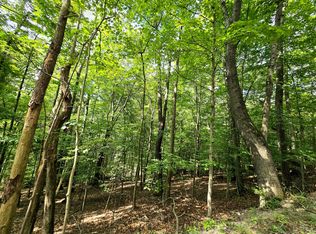 1756 Mohican Ln, Sugar Grove, OH