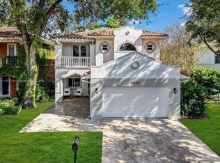 3559 Forest View Cir, Fort Lauderdale, FL 33312