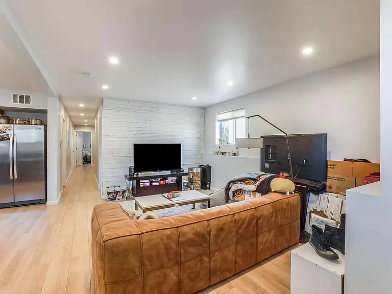 5414 Market St #A — Photo 6
