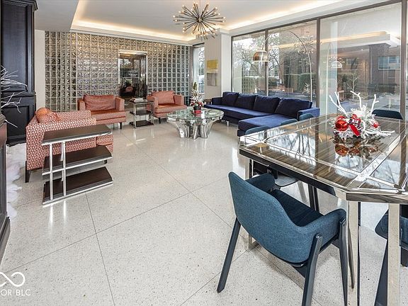 4th image of 3965 N Meridian St APT 2A
