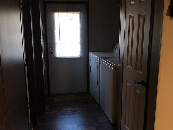 2nd image of 100 Brenda Ln