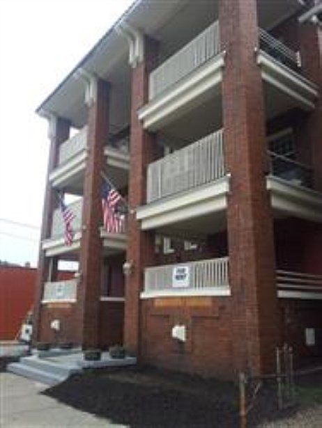 1st image of 11103 Ashbury Ave APT 6